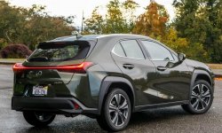 Новый Lexus UX 2026: цена, фото, обзор, характеристики кроссовера