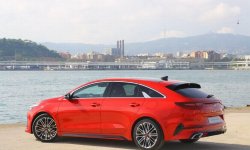 Новый KIA ProCeed: цена, фото, обзор, характеристики универсала