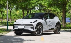Новый Zeekr X 2024: цена, фото, обзор, характеристики кроссовера