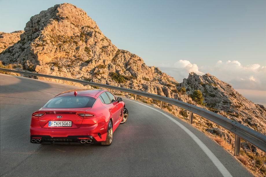 Новый Kia Stinger 2020