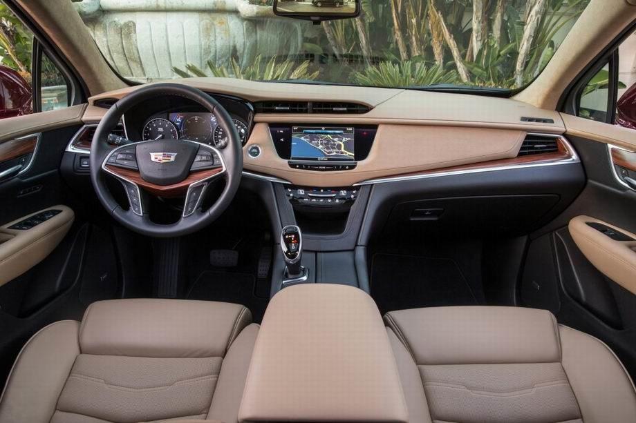 Салон Кадиллак XT5