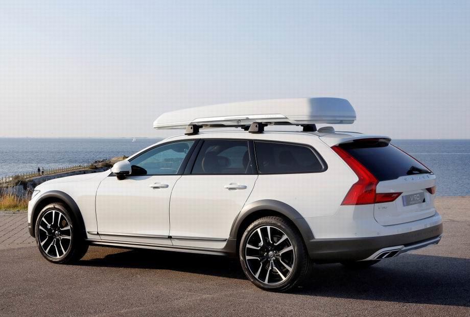 Новый Volvo V90 Cross Country 2024