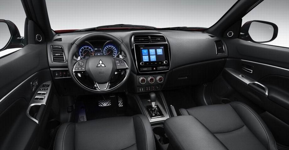 Салон Mitsubishi ASX 2024