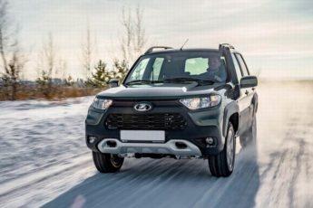 Lada Niva Travel