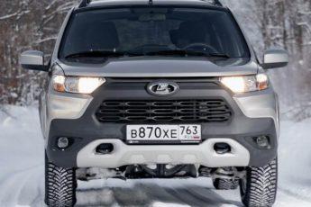 Lada Niva Travel