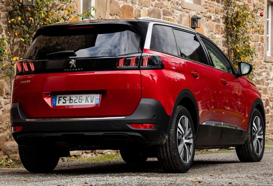Peugeot 5008 2024 в новом кузове