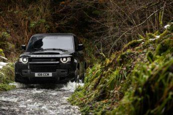 Land Rover Defender 2021
