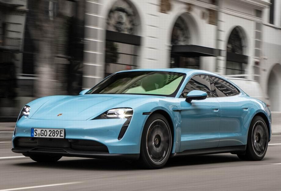 Porsche Taycan 2024 в новом кузове