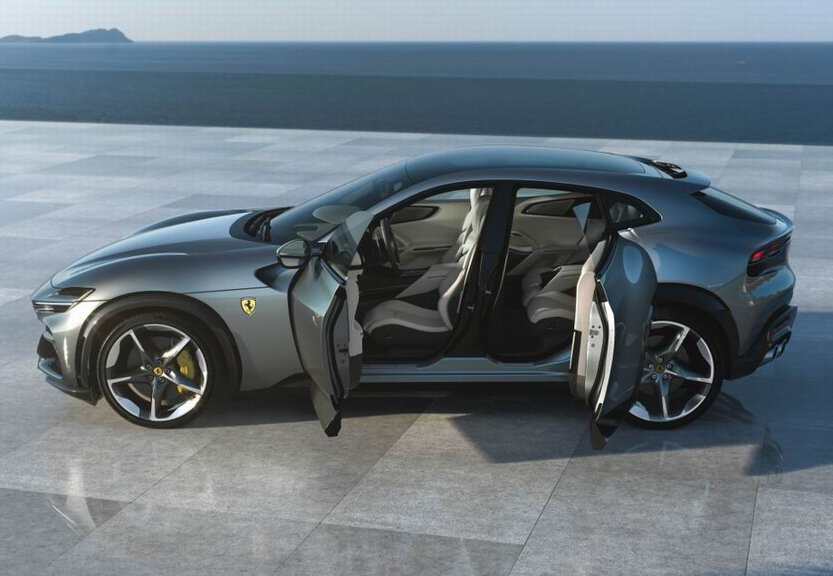 Новый Ferrari Purosangue 2024