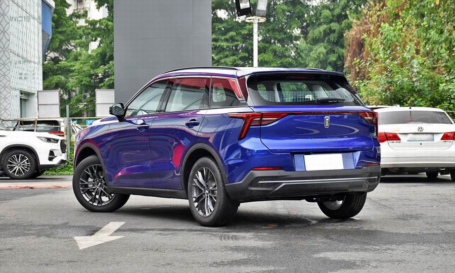 FAW Bestune T55 2024 года