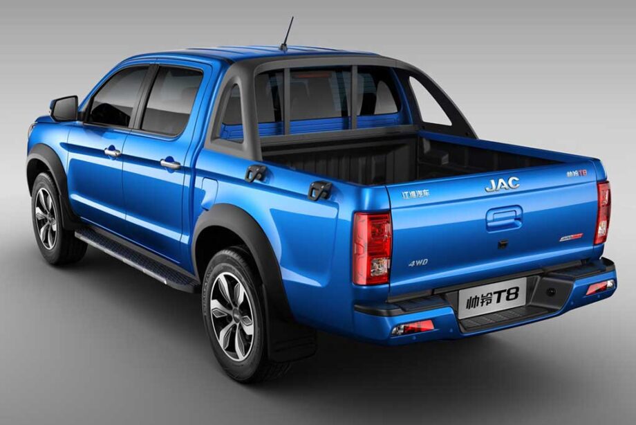 JAC T8